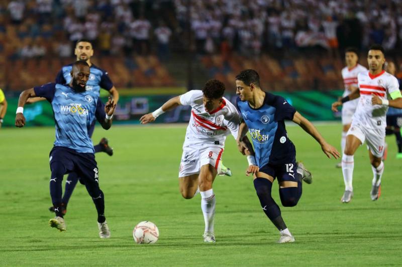 معلق مباراة الزمالك وبيراميدز الأحد 11-12-2022 في الدوري المصري والقنوات الناقلة