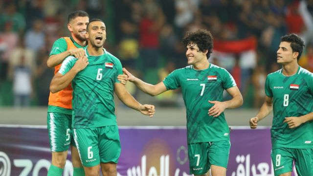 الدوري الإنجليزي بالعربي